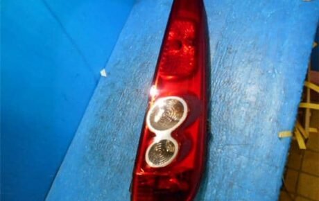 Right Tail Light FORD Fiesta 2006 GH-WF0FYJ