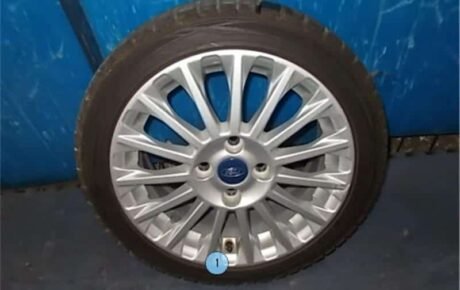 Tire & Wheel Assembly FORD Fiesta 2016 ABA-WF0SFJ