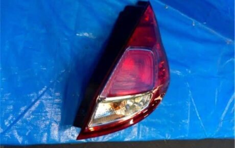 Right Tail Light FORD Fiesta 2014 ABA-WF0SFJ
