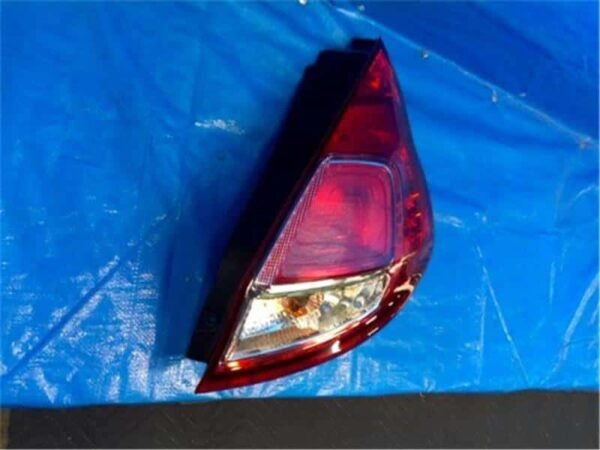 Right Tail Light FORD Fiesta 2014 ABA-WF0SFJ