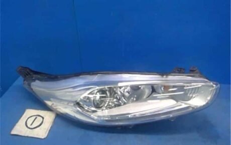 Right Headlight FORD Fiesta 2015 ABA-WF0SFJ
