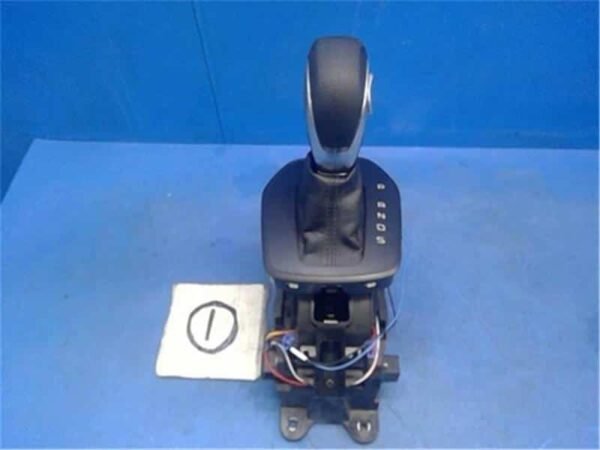 Shift Lever FORD Fiesta 2015 ABA-WF0SFJ